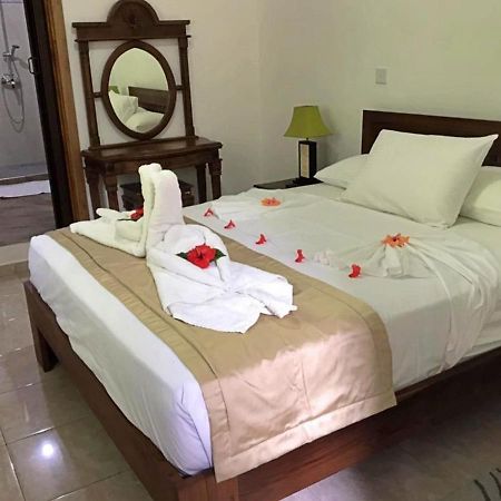 Acquario Guesthouse Anse Volbert Village  Ngoại thất bức ảnh