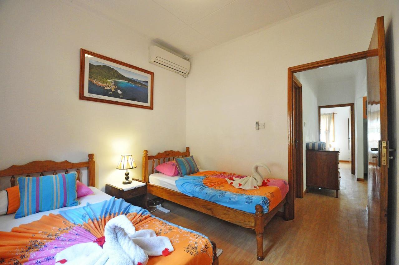 Acquario Guesthouse Anse Volbert Village  Ngoại thất bức ảnh