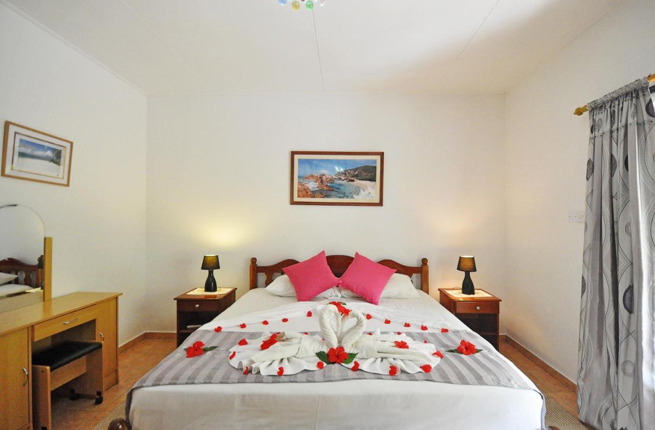 Acquario Guesthouse Anse Volbert Village  Ngoại thất bức ảnh